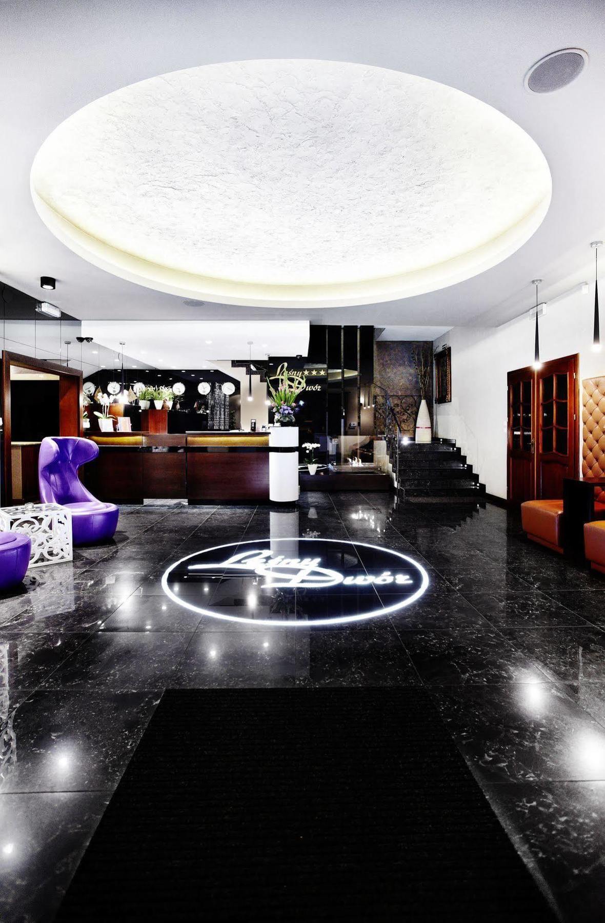 Lesny Dwor Hotel Radom Exterior photo